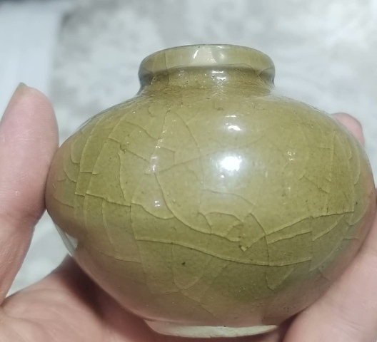 古玩陶瓷龍泉青瓷黃釉水盂真品鑒賞圖