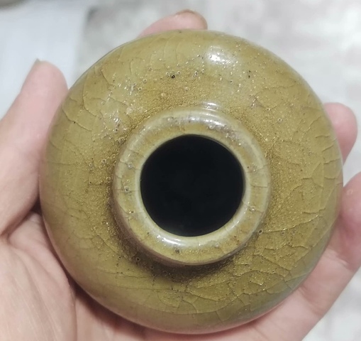 古玩陶瓷龍泉青瓷黃釉水盂真品鑒賞圖