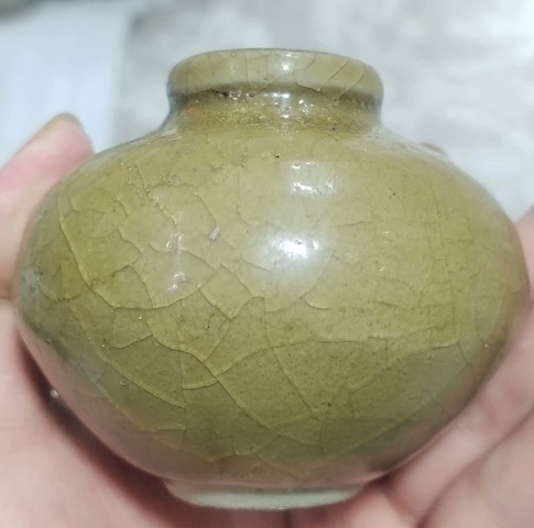 古玩陶瓷龍泉青瓷黃釉水盂真品鑒賞圖