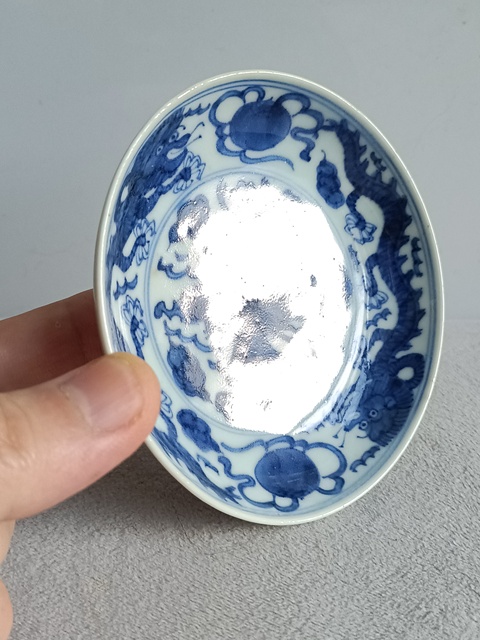 古玩陶瓷青花龍鳳紋盤真品鑒賞圖