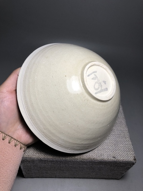 古玩陶瓷(南宋精品)青白釉雙魚出筋面包碗拍賣,當(dāng)前價(jià)格4888元