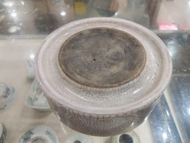 古玩陶瓷哥釉水洗真品鑒賞圖