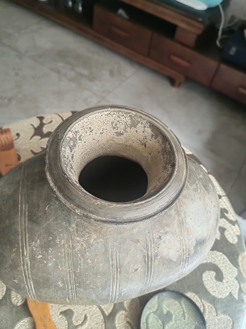 古玩陶瓷漢代鴨蛋瓶真品鑒賞圖