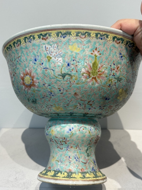古玩陶瓷粉彩高足貢碗真品鑒賞圖