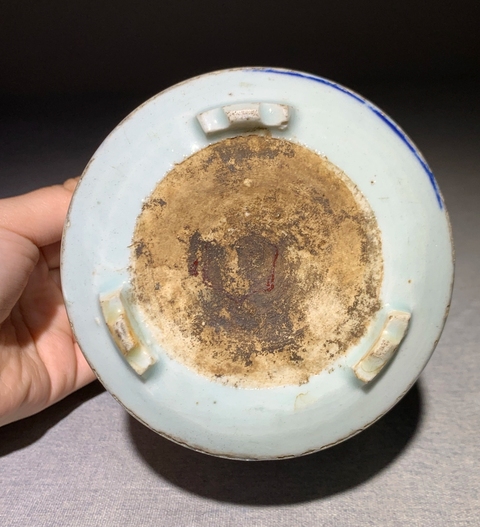 古玩陶瓷青花龍紋香爐真品鑒賞圖
