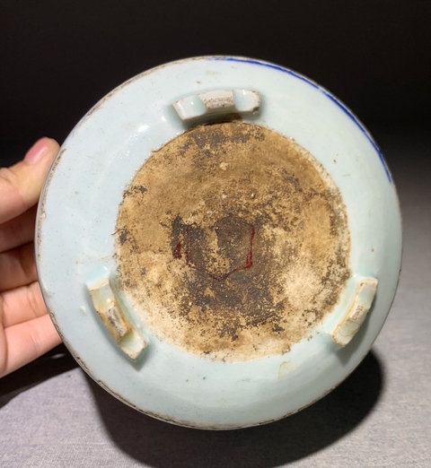 古玩陶瓷青花龍紋香爐真品鑒賞圖
