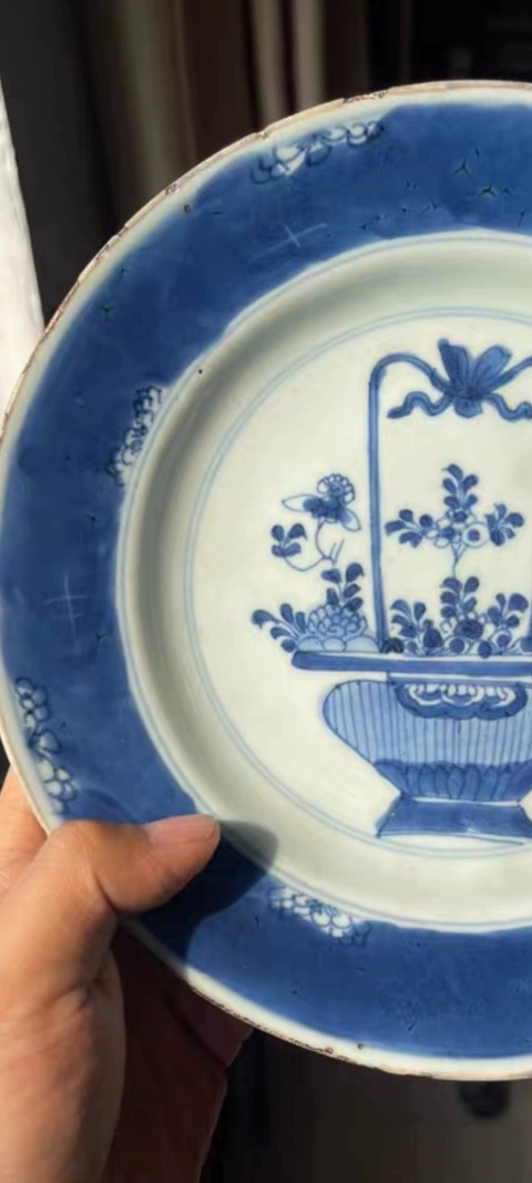 古玩陶瓷青花提藍花紋盤真品鑒賞圖