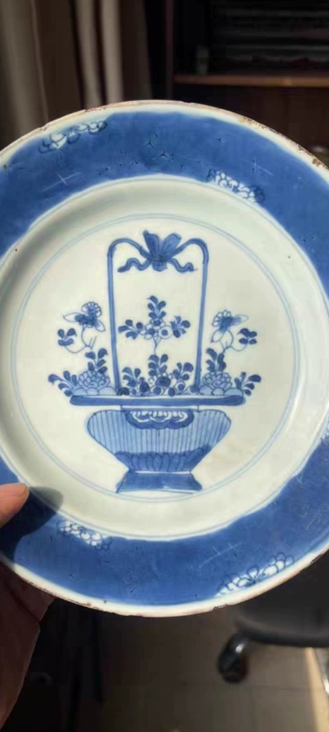 古玩陶瓷青花提藍花紋盤真品鑒賞圖