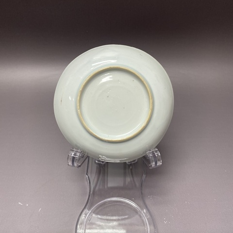 古玩陶瓷 清康熙仕女花卉紋青花礬紅盤真品鑒賞圖
