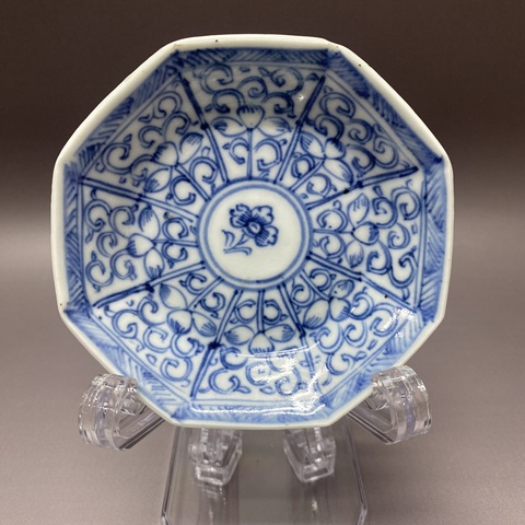 古玩陶瓷青花八角花卉紋杯盤(pán)真品鑒賞圖