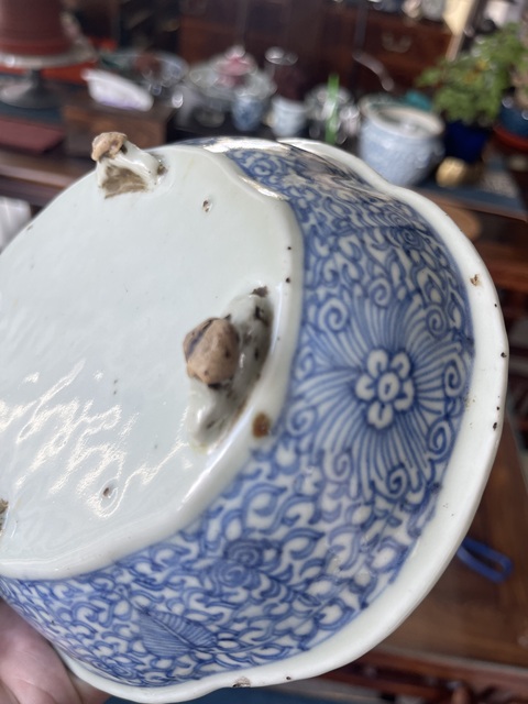 古玩陶瓷四足青花水仙盆真品鑒賞圖