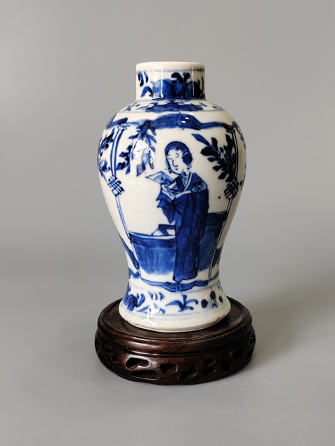 古玩陶瓷青花人物故事雞腿瓶真品鑒賞圖