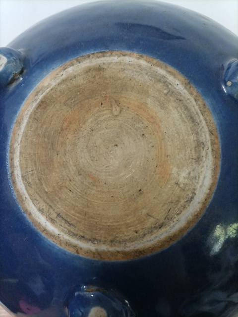 古玩陶瓷霽藍釉三乳足缽式香爐真品鑒賞圖