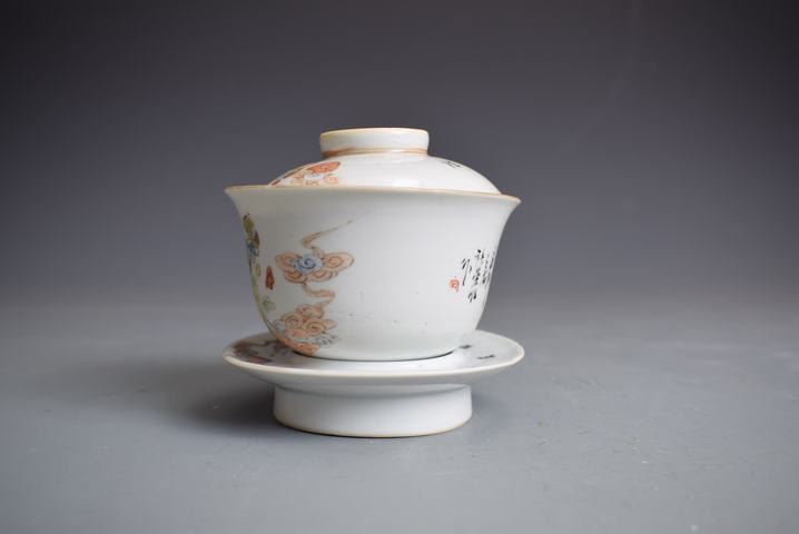 古玩陶瓷人物蓋碗真品鑒賞圖
