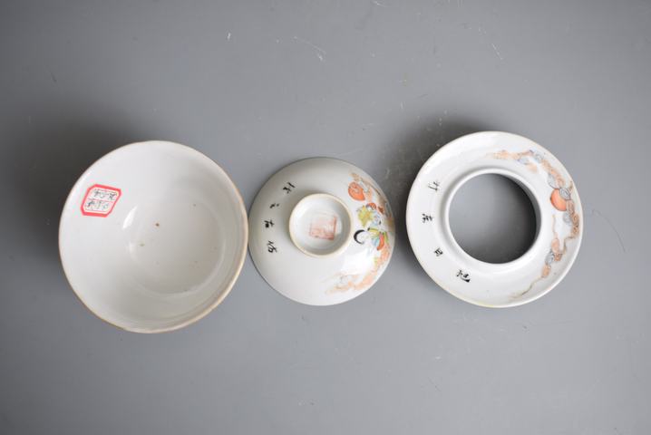 古玩陶瓷人物蓋碗真品鑒賞圖