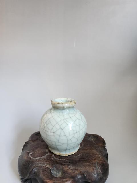 古玩陶瓷哥釉水盂真品鑒賞圖