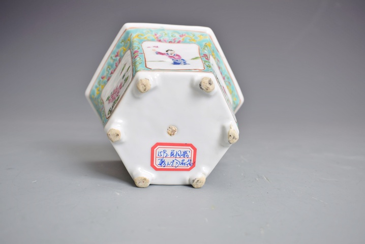 古玩陶瓷花盆真品鑒賞圖