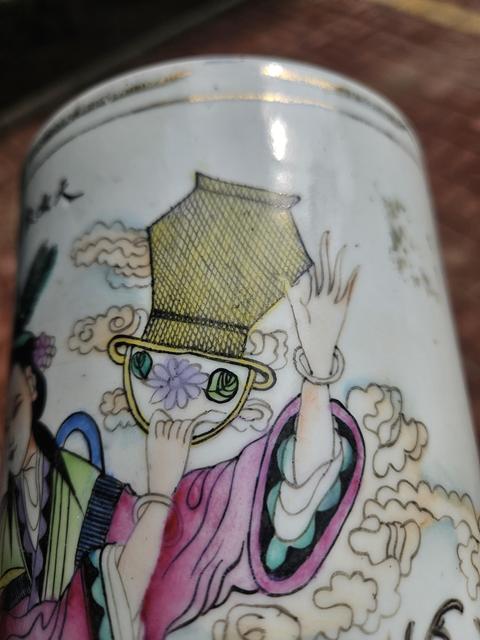 古玩陶瓷粉彩人物故事帽筒真品鑒賞圖