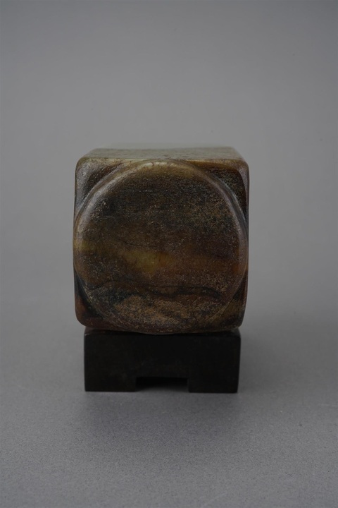 古玩玉器和田玉雕“筆筒”真品鑒賞圖