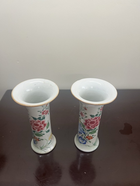 古玩陶瓷粉彩花觚真品鑒賞圖
