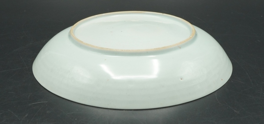 古玩陶瓷18世紀 粉彩花卉紋盤真品鑒賞圖