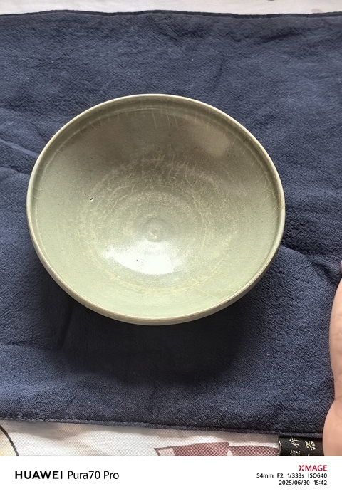 古玩陶瓷青釉斂口鉢真品鑒賞圖