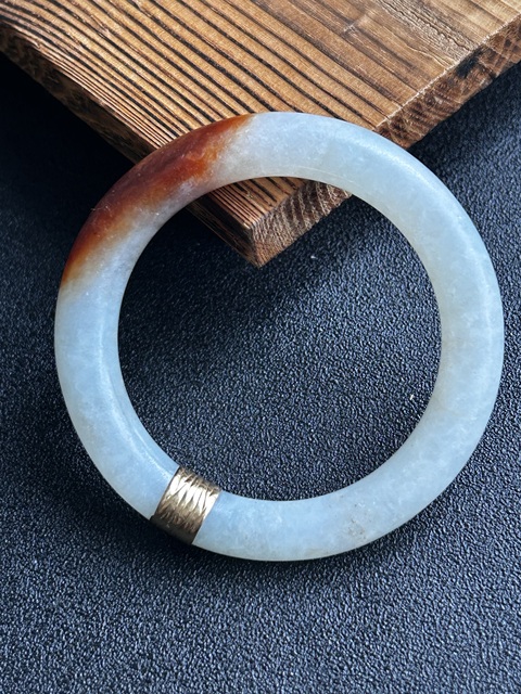 古玩玉器清代老翡翠一抹紅純天然鑲18k金拍賣,當前價格6900元