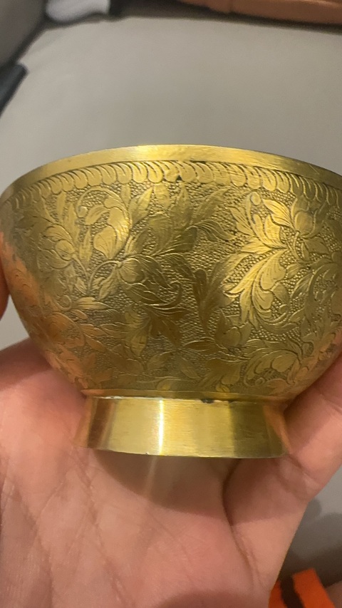 古玩雜項清代手工鏨刻花卉圖案鎏金銀碗真品鑒賞圖