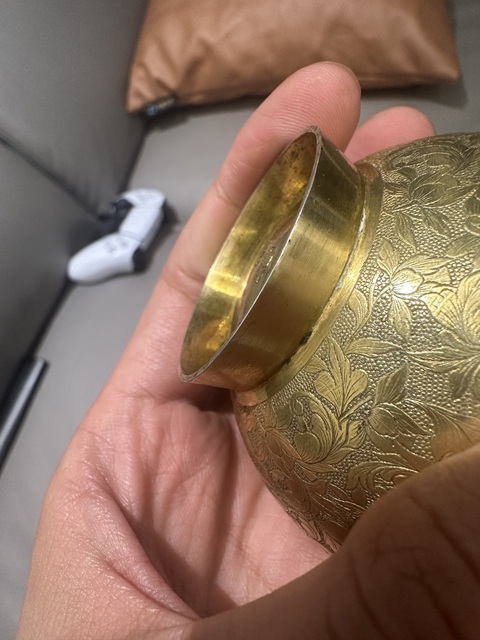 古玩雜項清代手工鏨刻花卉圖案鎏金銀碗真品鑒賞圖