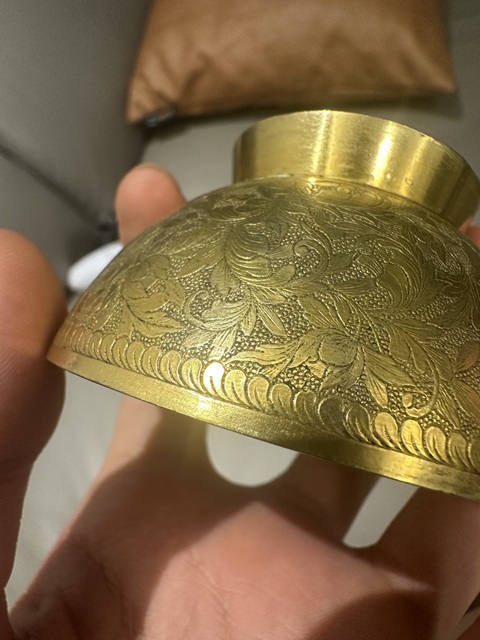 古玩雜項清代手工鏨刻花卉圖案鎏金銀碗真品鑒賞圖