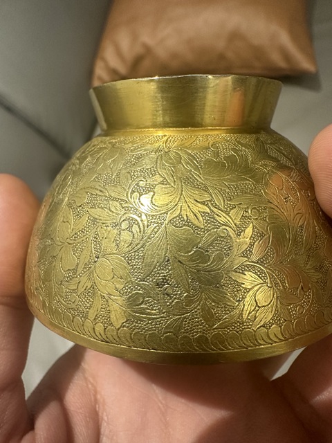古玩雜項清代手工鏨刻花卉圖案鎏金銀碗真品鑒賞圖