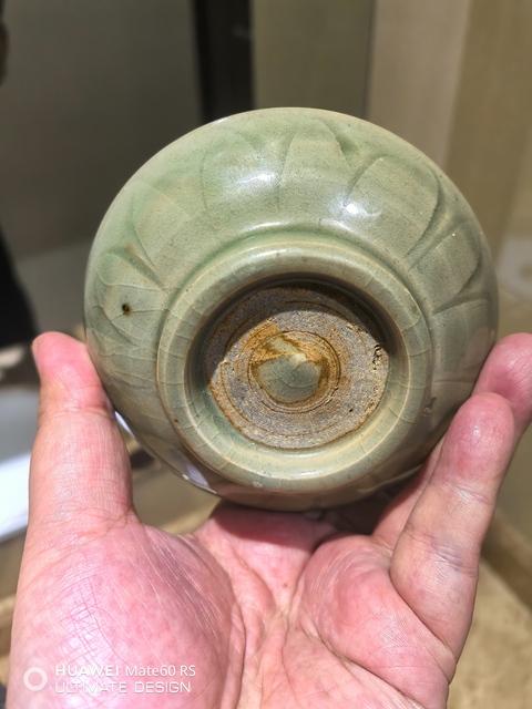 古玩陶瓷龍泉青瓷雙魚洗真品鑒賞圖