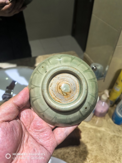古玩陶瓷龍泉青瓷雙魚洗真品鑒賞圖