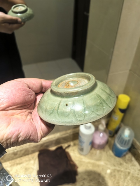 古玩陶瓷龍泉青瓷雙魚洗真品鑒賞圖
