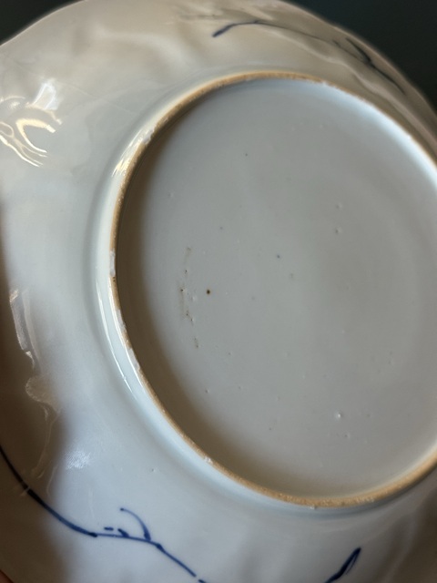 古玩陶瓷仕女紋青花盤真品鑒賞圖