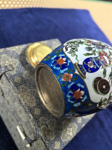古玩陶瓷銅胎掐絲琺瑯茶葉罐真品鑒賞圖