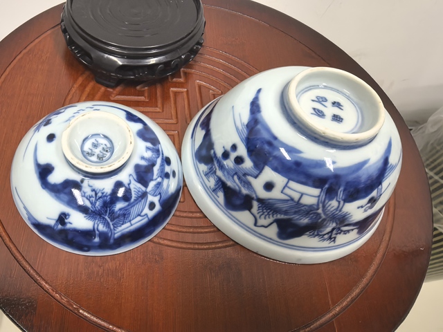 古玩陶瓷青花山水人物紋蓋碗真品鑒賞圖