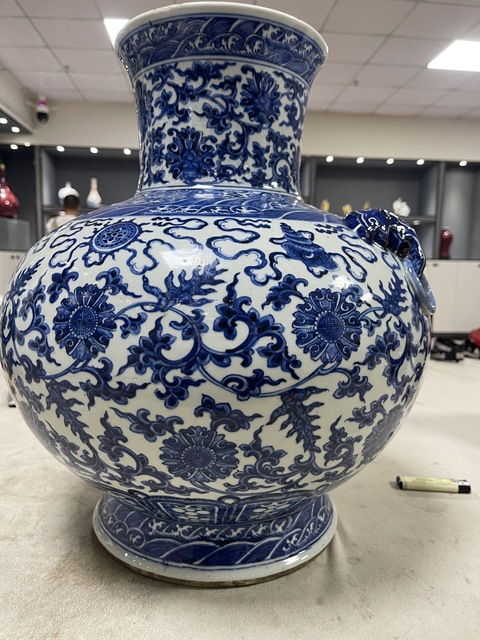 古玩陶瓷青花尊真品鑒賞圖