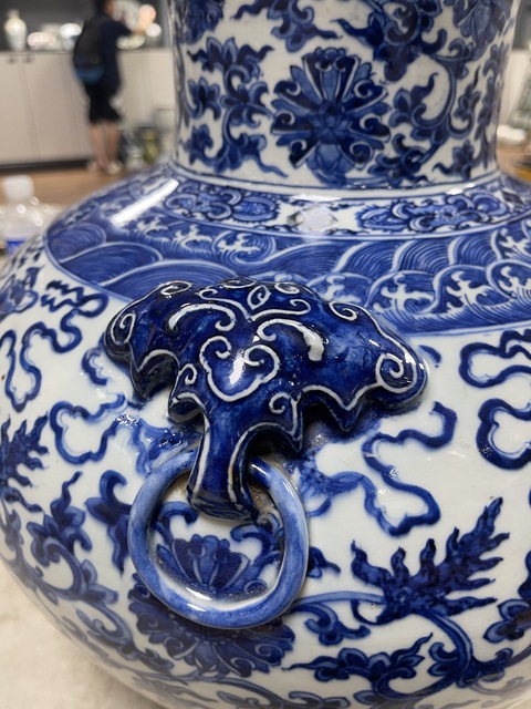 古玩陶瓷青花尊真品鑒賞圖