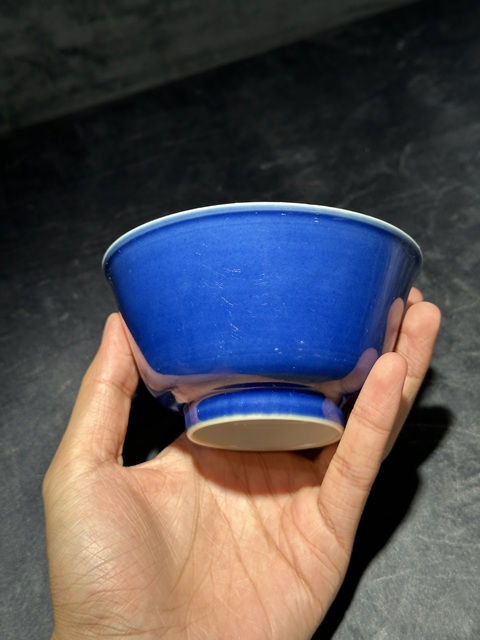 古玩陶瓷祭藍釉碗真品鑒賞圖