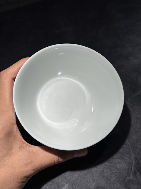 古玩陶瓷祭藍釉碗真品鑒賞圖
