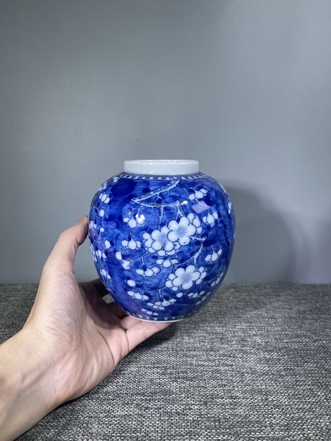 古玩陶瓷民國青花冰梅罐真品鑒賞圖