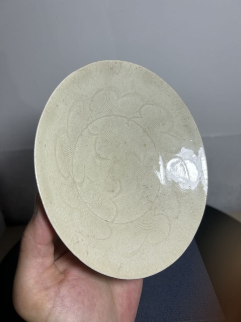 古玩陶瓷宋代影青云花紋盞真品鑒賞圖
