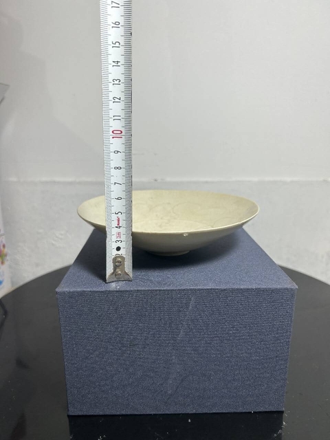 古玩陶瓷宋代影青云花紋盞真品鑒賞圖
