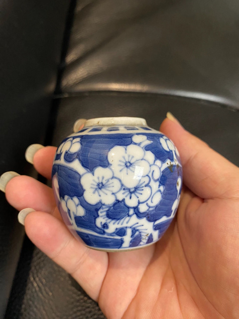 古玩陶瓷青花冰梅蓋罐真品鑒賞圖