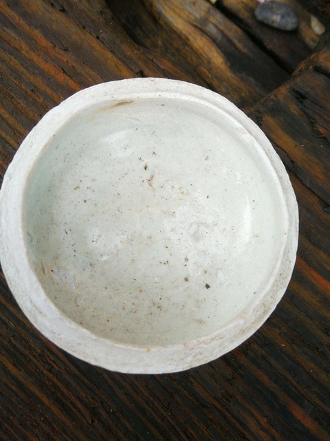 古玩陶瓷云市窯粉盒真品鑒賞圖