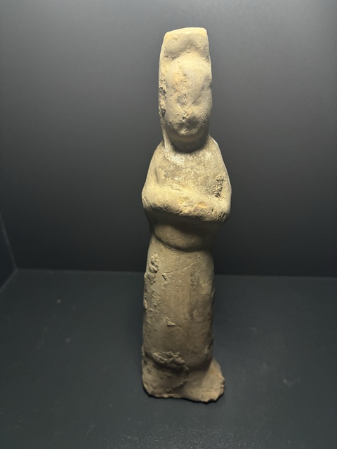 古玩陶瓷唐·侍郎俑真品鑒賞圖