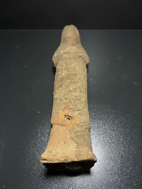 古玩陶瓷唐·風帽俑真品鑒賞圖