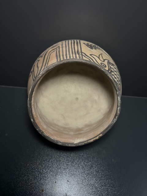 古玩陶瓷哈拉帕·巨獸罐真品鑒賞圖