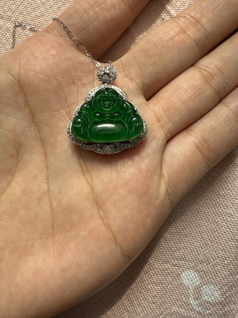 古玩玉器天然翡翠佛公掛件真品鑒賞圖